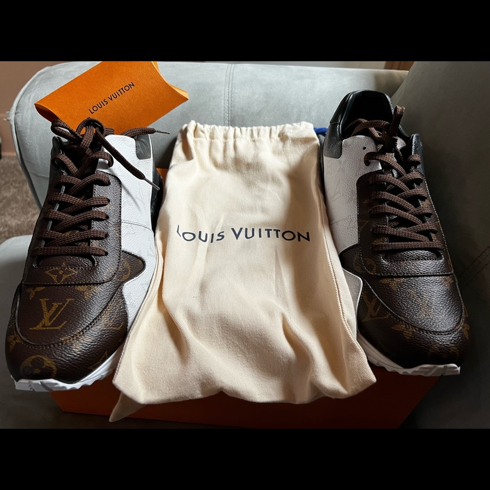 Louis Vuitton Runaway sneakers size 11